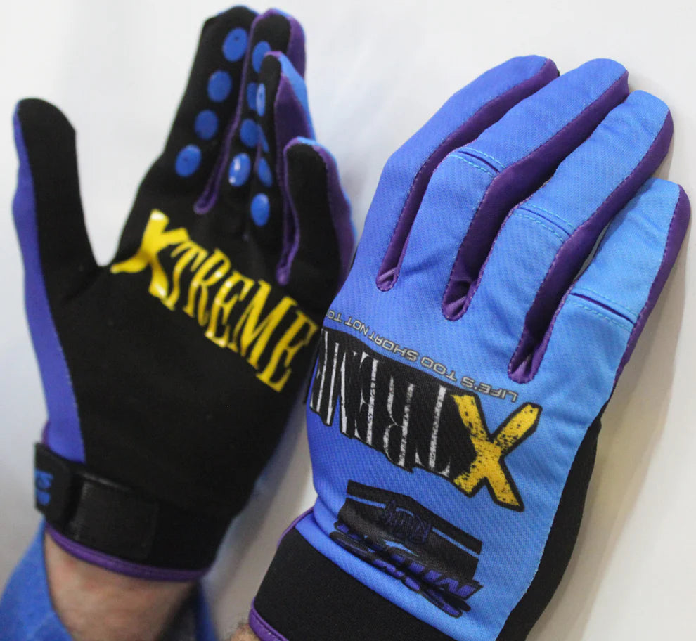 Glove Sale! Buy 2 pairs get 1 pair FREE!