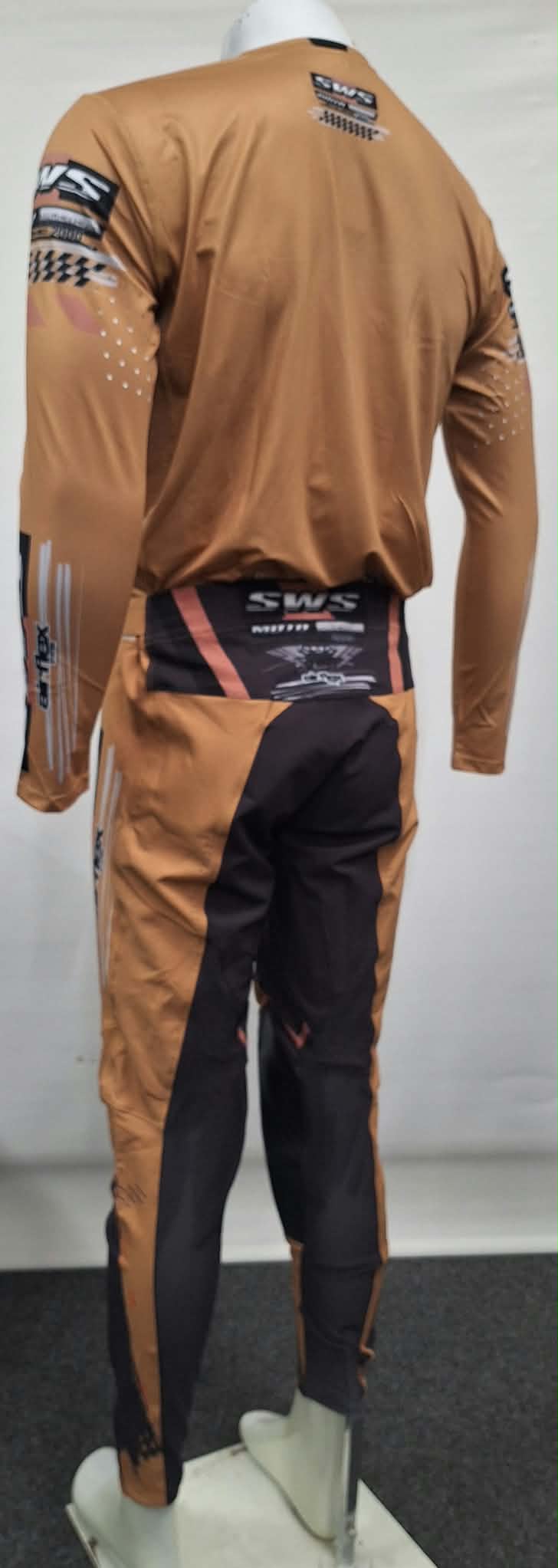 2027 Millennium Collection - Desert 2000