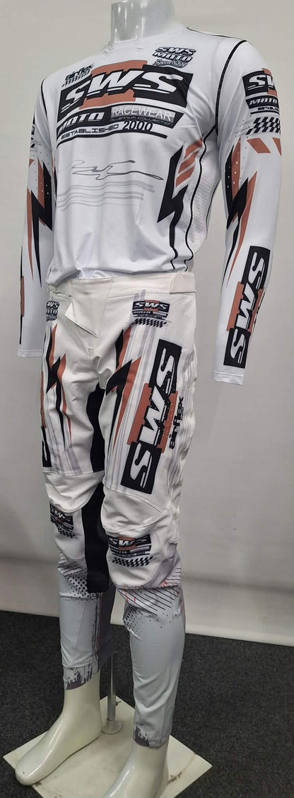 2027 Millennium Collection - White 2000